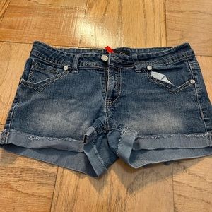 ❤️SALE! 4 for $10❤️ Juniors Eighty Eight Jean shorts